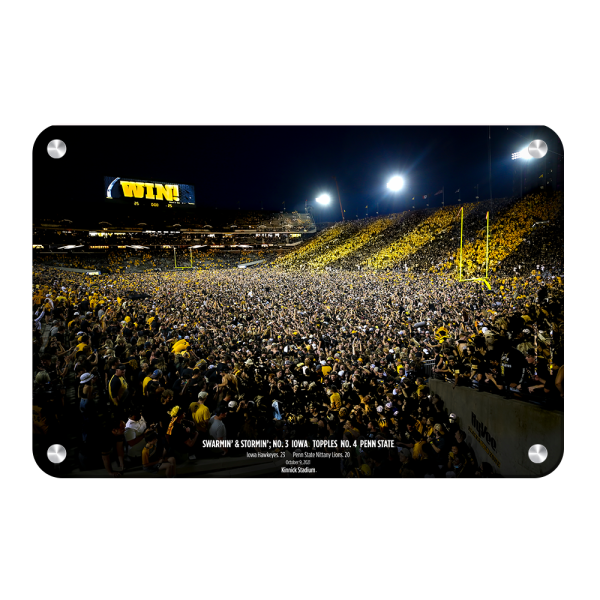 Iowa Hawkeyes - Swarmin  & Stormin  Kinnick Stadium Online